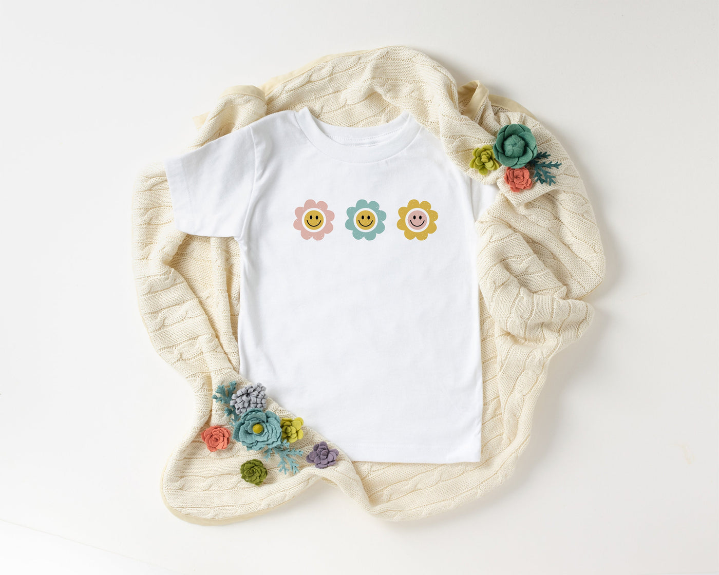 Floral Shirt Girl's, Hippie Flower Shirt, Smiley Flower Shirt, Smile Flower, Cute Flower Shirt Girls, Girl's Floral Shirt, Flower Hippie