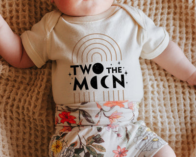 Two The Moon, 2nd Birthday Outfit, Toddler Birthday Theme, Cute Toddler Bodysuit, Gender Neutral Bodysuit, Space Kid Birthday, Baby Bodysuit